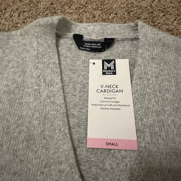 NWT Heather Gray Knit Cardigan Sweater- Hip Length - Size Small - Picture 7 of 9